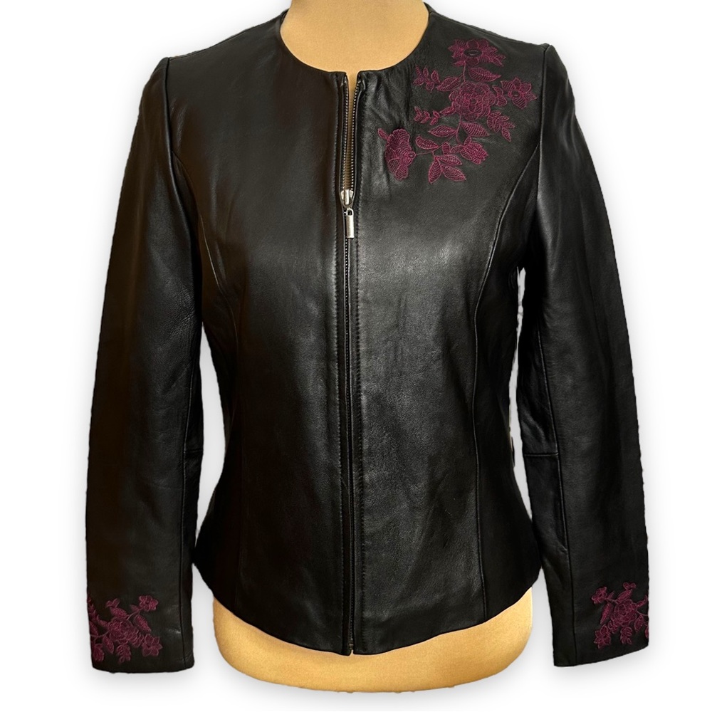 Jaclyn Smith Leather Jacket Black Embroidered Floral Magenta Zip Up Size Small